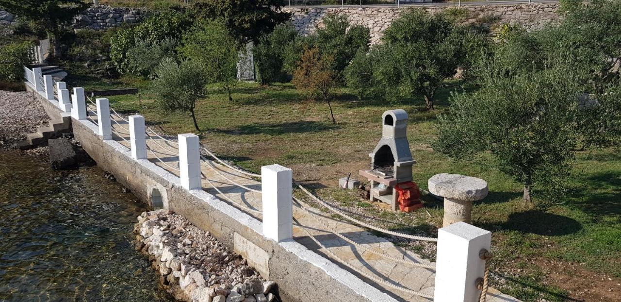 Kuca Za Odmor Jelena Villa Starigrad Paklenica Eksteriør billede